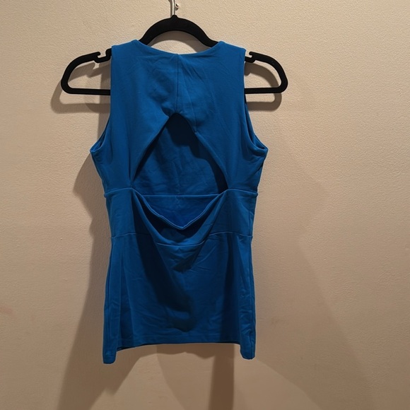 NWT Susana Monaco Blue Sleeveless Top - Picture 2 of 4
